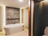 2 Bedrooms Suite