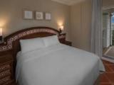 2 Bedrooms Apartment with garden view