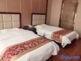 Standard Double room with street view