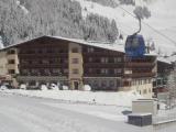 Junior Suite with balcony and with mountain view