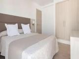 1 Bedroom Apartment with balcony