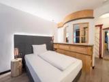 Standard Single room with balcony