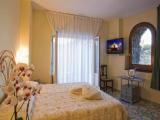 Standard room with balcony