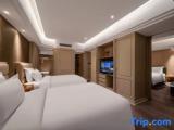 3 Bedrooms Deluxe room
