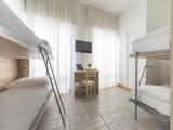 Economy Quadruple room with balcony