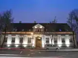 Run of House