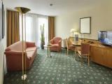 Suite with garden view