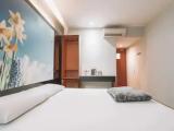 Premier room