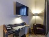 Standard room with city view