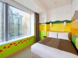 Artist Single room