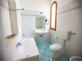 Standard Triple room with garden view