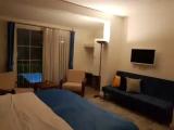 Deluxe room with pool view