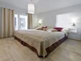 3 Bedrooms Apartment