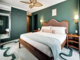 Superior Double room with balcony and with city view