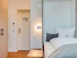 Standard Single room with balcony and with courtyard view