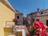 Deluxe Double room with balcony and with city view
