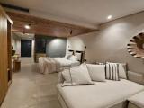 Deluxe room with balcony