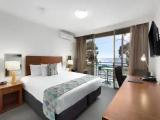 1 Bedroom Apartment with bay view
