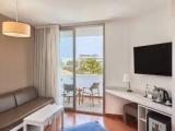Superior Double room with terrace with garden view
