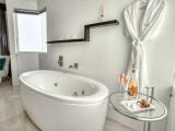 3 Bedrooms Penthouse Apartment