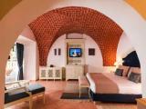Double Bungalow