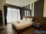 Standard Double room with pool view