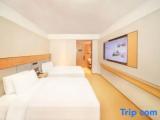 Standard Twin Family room