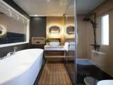 Suite with view