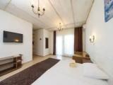 Classic room with pool view