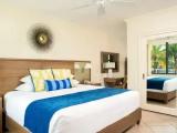 Standard room with pool view