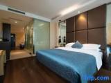 Premier room