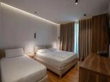 Standard Triple Basement room with balcony