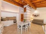 2 Bedrooms Cottage with garden view