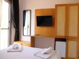 Standard room with partial sea view