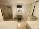 Standard room with balcony and with partial sea view