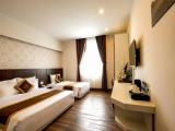 Premium Triple room