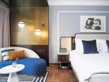 Standard room with lake view