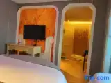 Comfort room