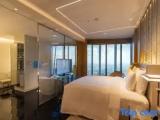 Suite with river view