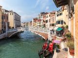 Superior room with canal view