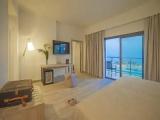 Standard Quadruple Family room with sea view