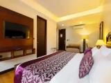 Suite with balcony