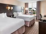 Standard Quadruple room with partial view