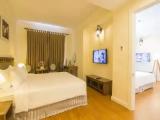 2 Bedrooms Standard Family room