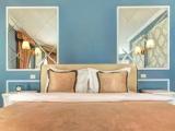 Junior Suite with city view