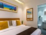 Basic Triple room