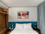 Standard Double room with city view