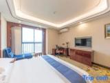 Standard Double room with city view