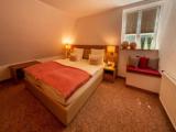 1 Bedroom Double Suite