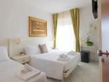 Superior Quadruple room with balcony